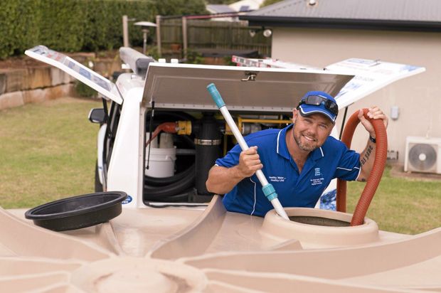 Water tank cleaning service in {{ suburb }} Sunshine Coast