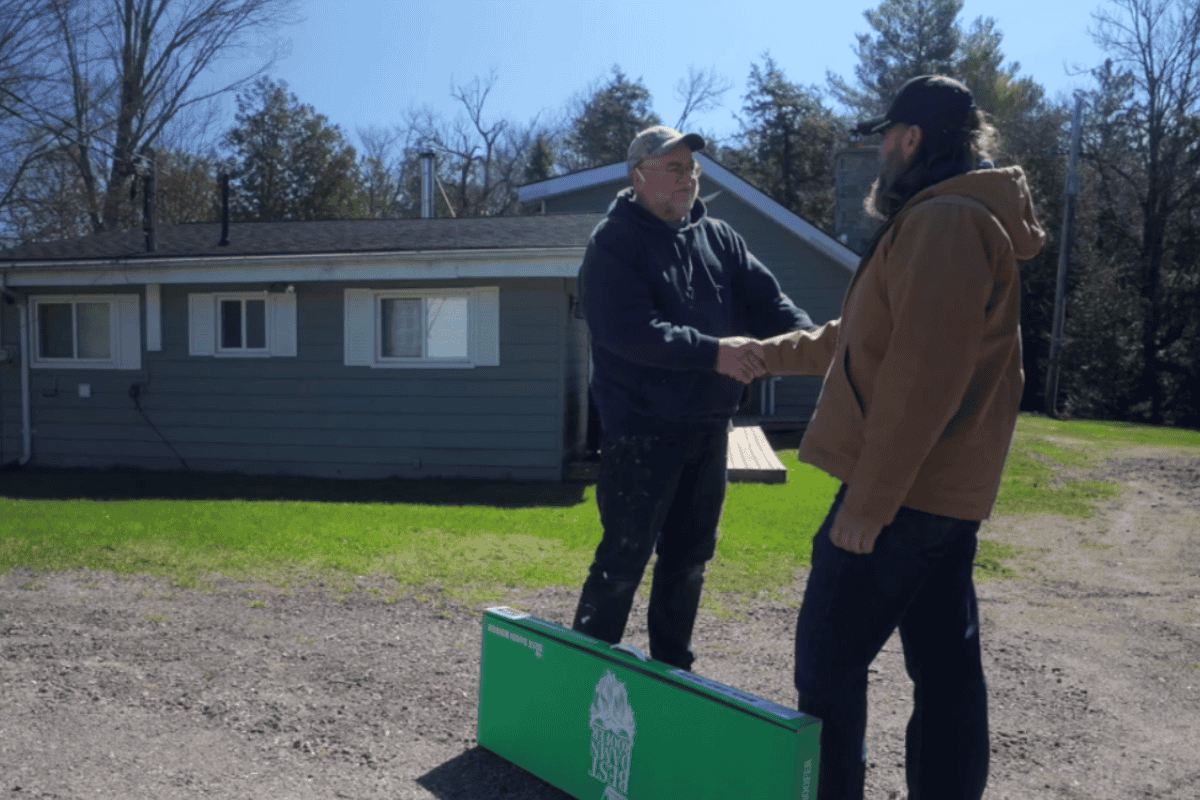 best damn roofer wth homeowner