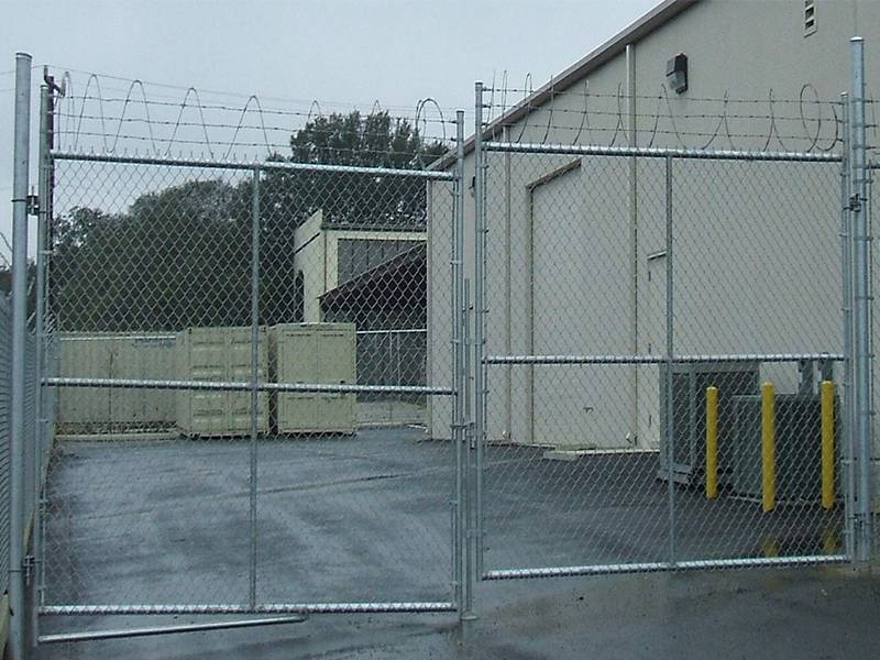 {{ custom_values.service_1 }} in {{custom_values.biz_area_1})