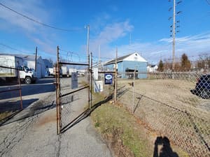 {{ custom_values.service_4 }} in {{custom_values.area_4})