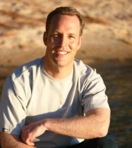 Lee Holden