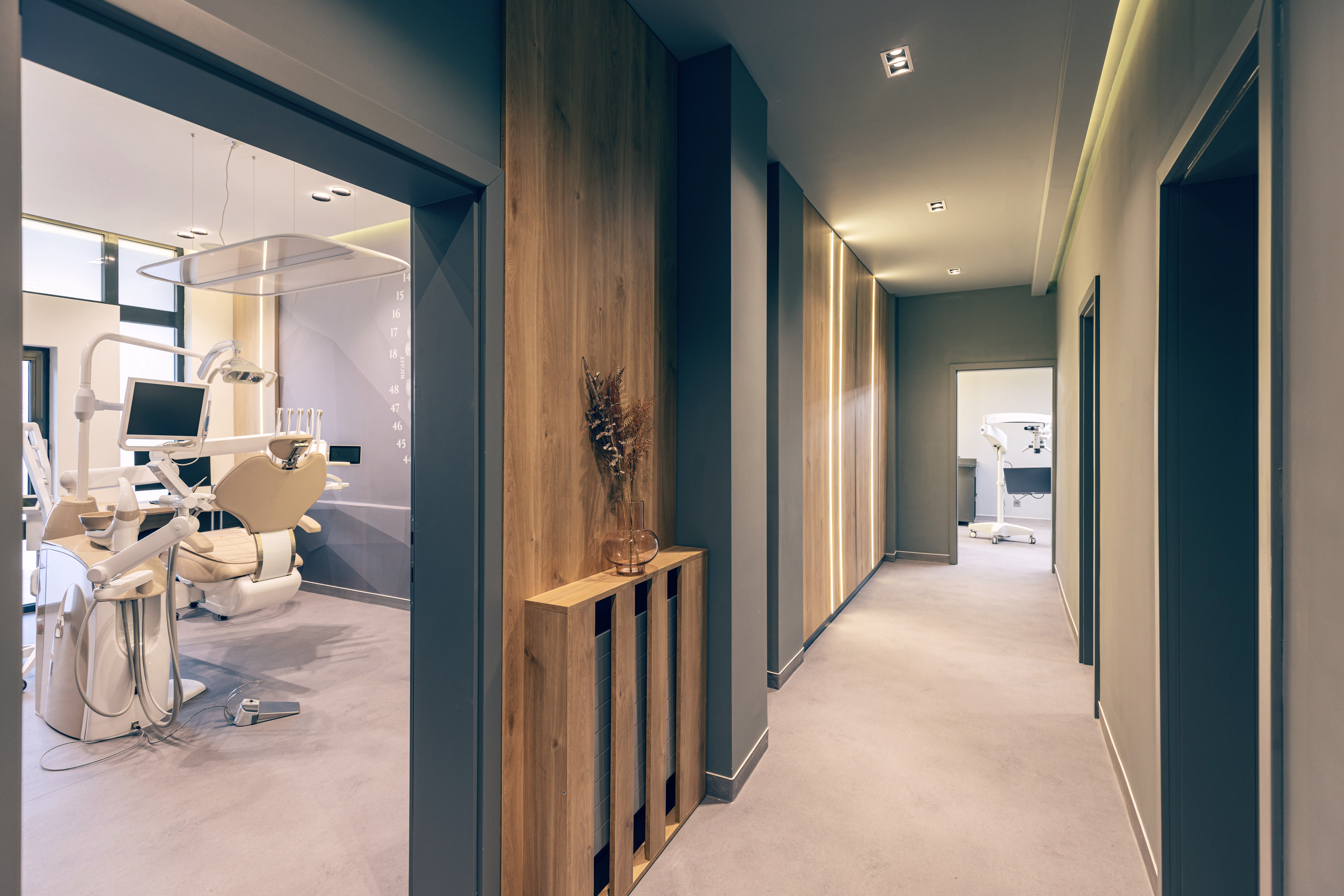 Lumière Dental Studio treatment room