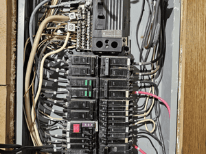 {{ custom_values.service_2 }} in {{custom_values.area_2})