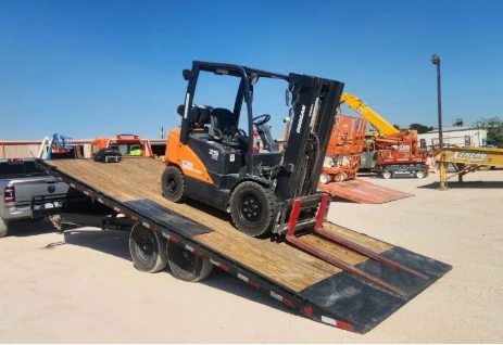 24ft Power Tilt Deckover