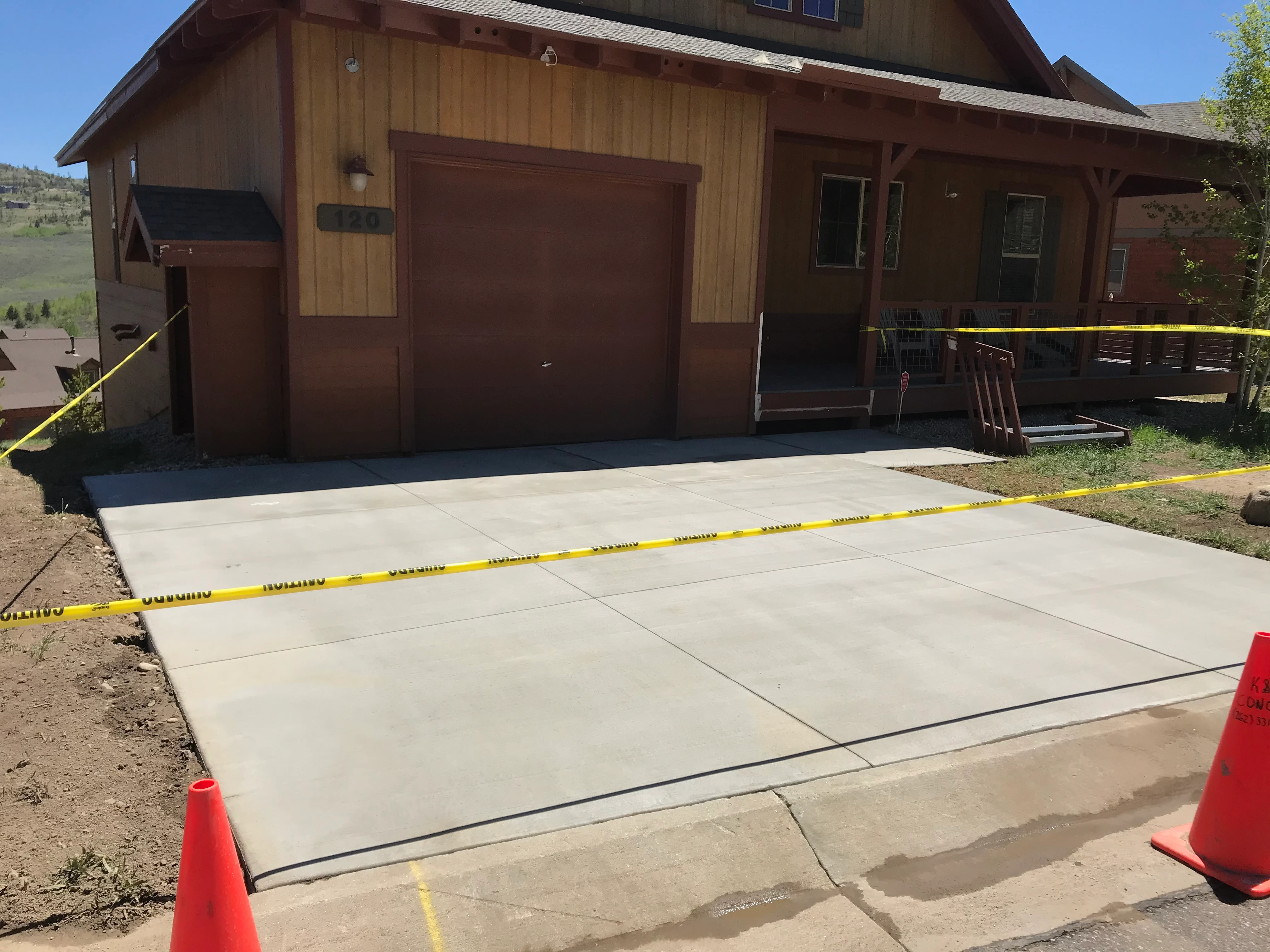 Concrete driveway with stamped border