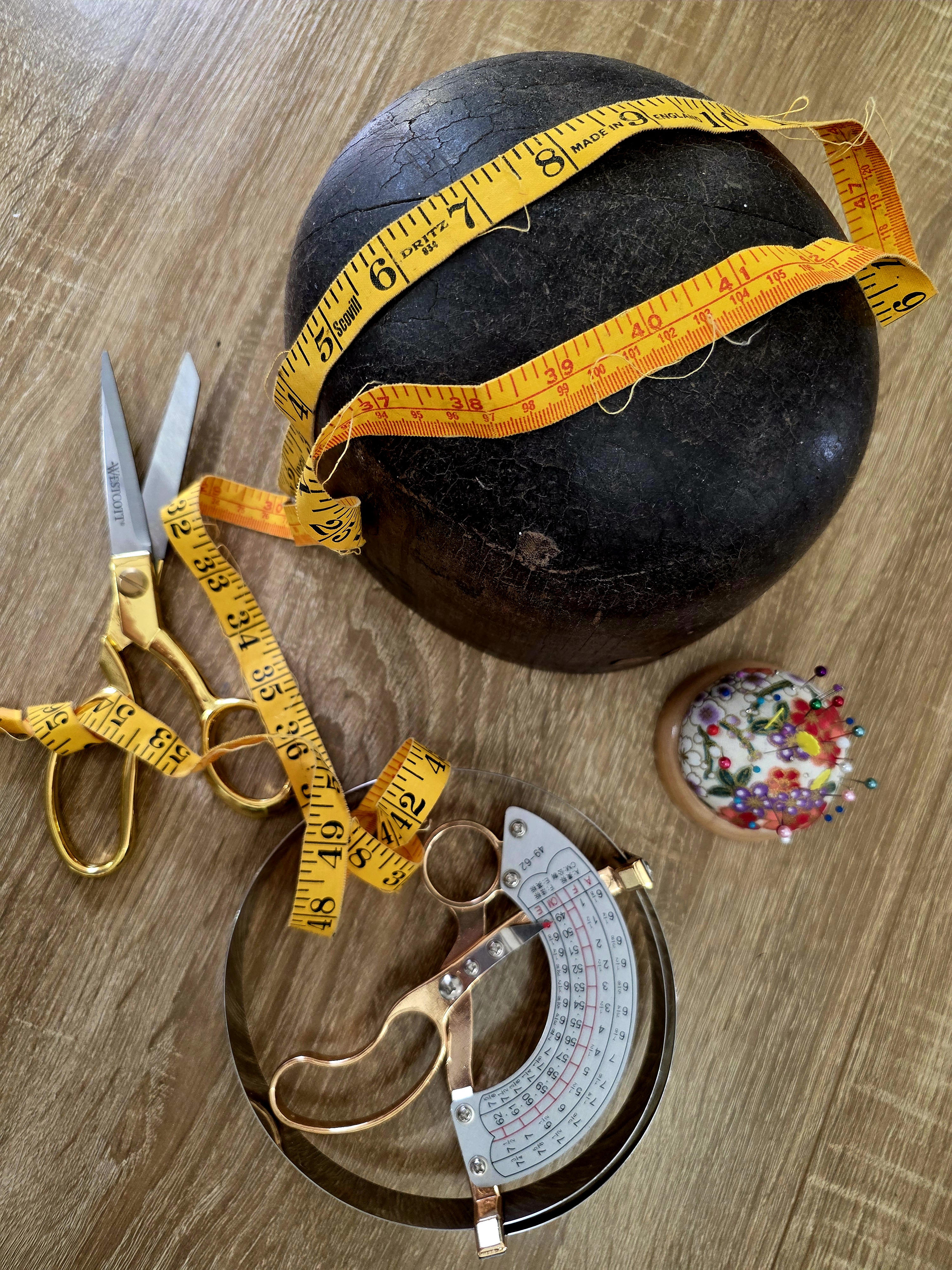 Noting the measurement for your commission