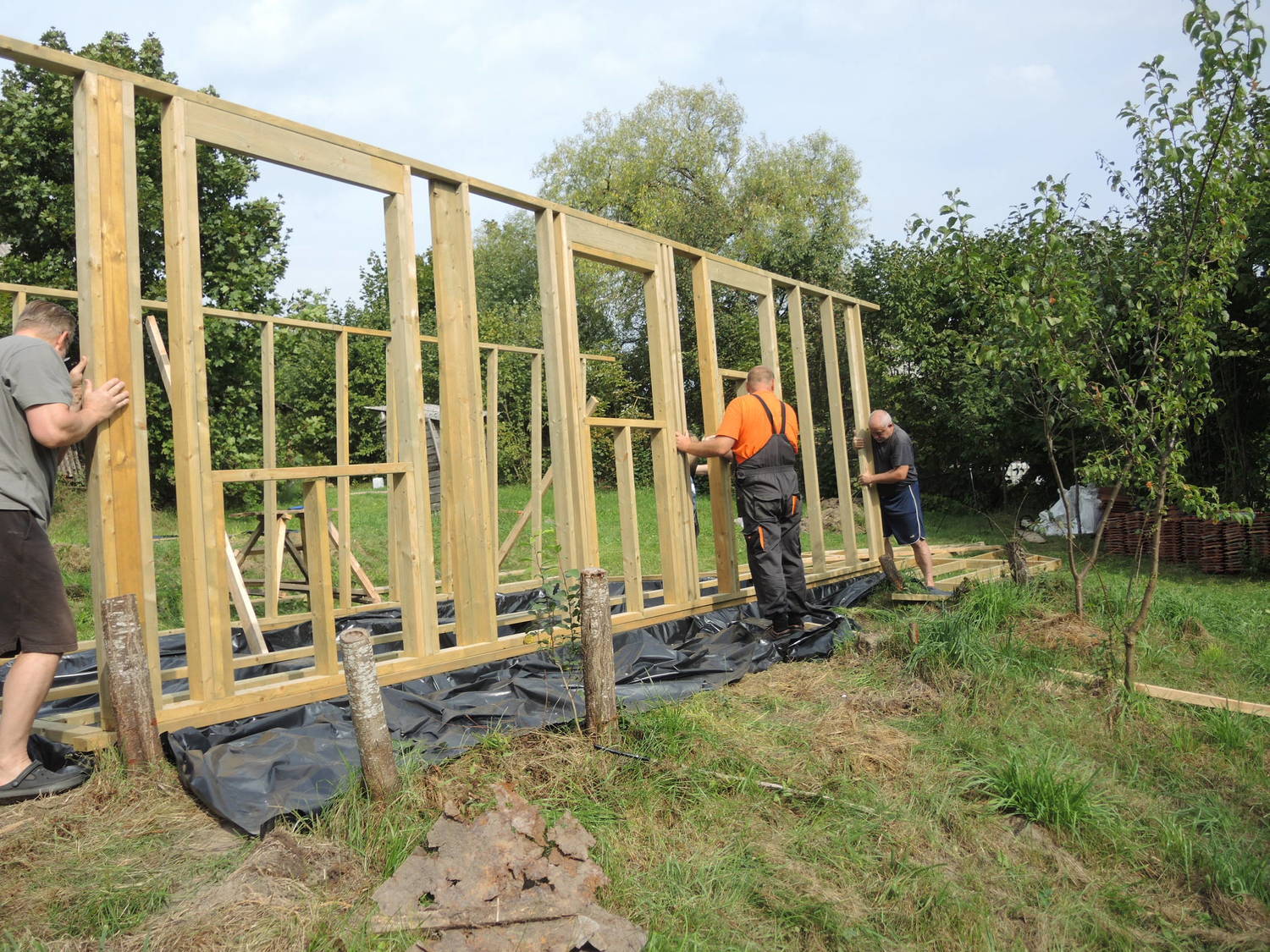 Timber screen