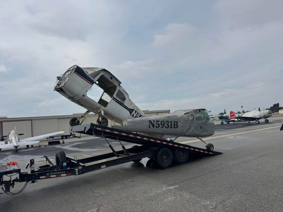 Deckover tilt trailer rental at S&M Equipment & Trailer Rentals in Clarksville, TN
