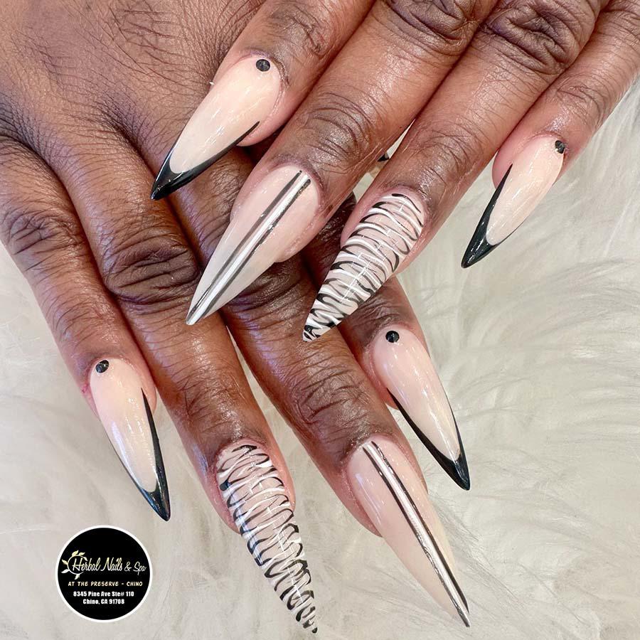 Organic manicure and pedicure at Herbal Nails Chino