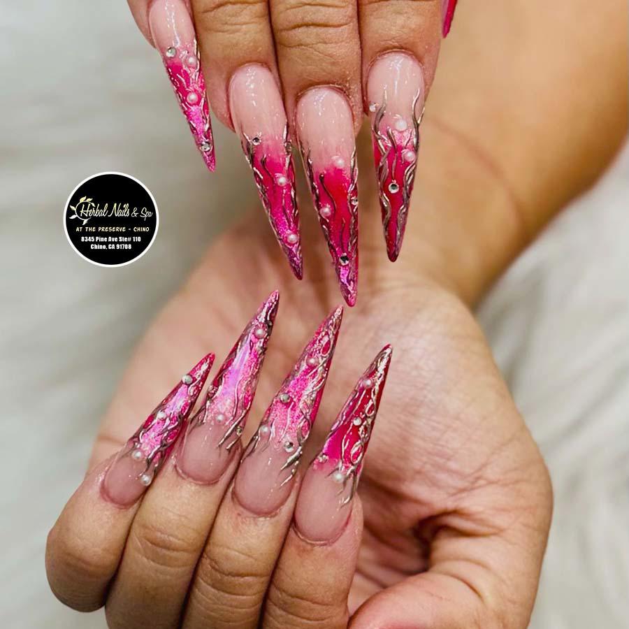 Dip powder nails Chino