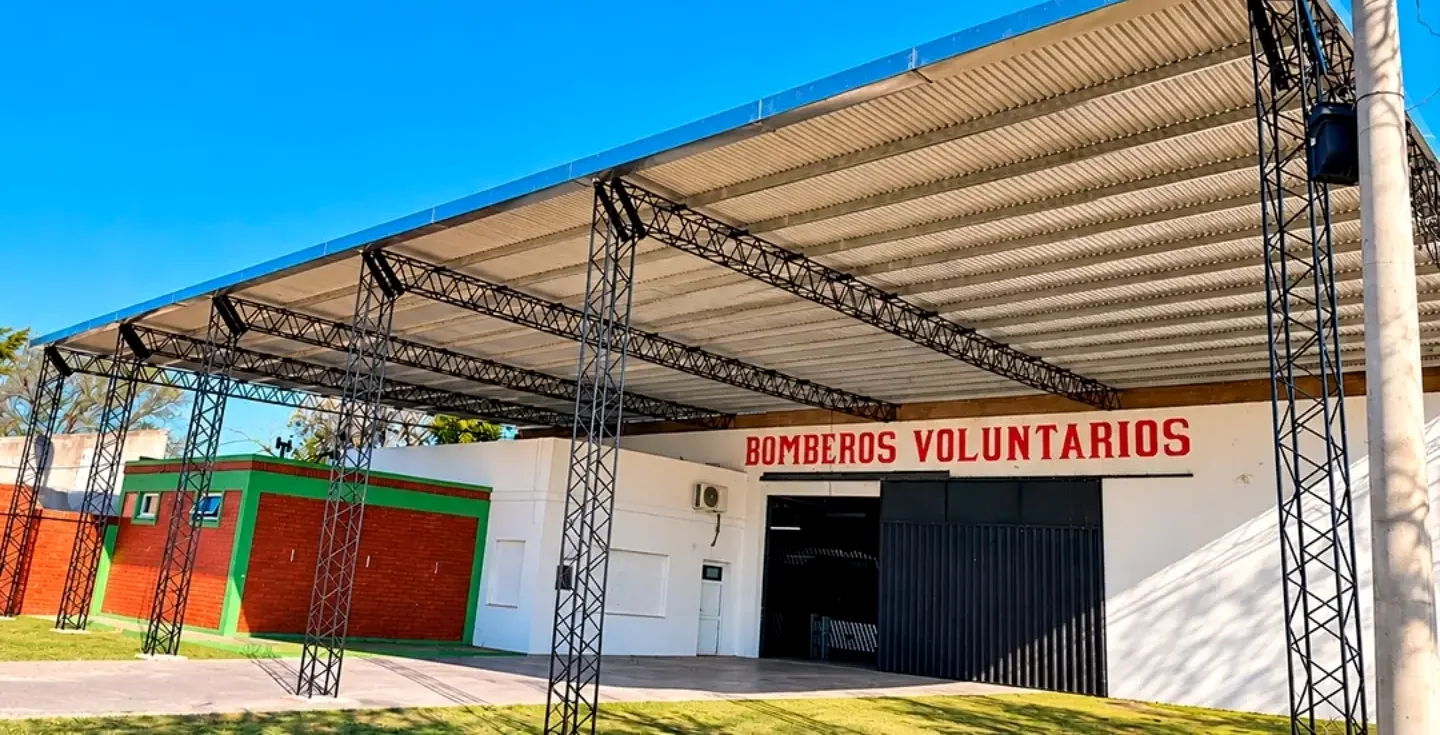 Tinglado de 12 por 23 metros en el cuartel de Bomberos Voluntarios de Embajador Martini