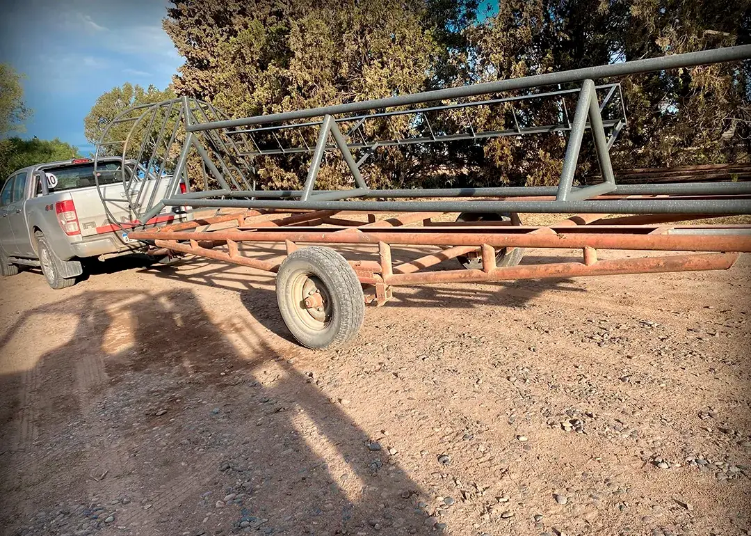 Torre para tanque de agua cargada para entregar en Remecó, La Pampa