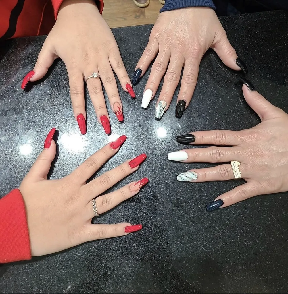 Dayann Nail Spa signature nail look 12