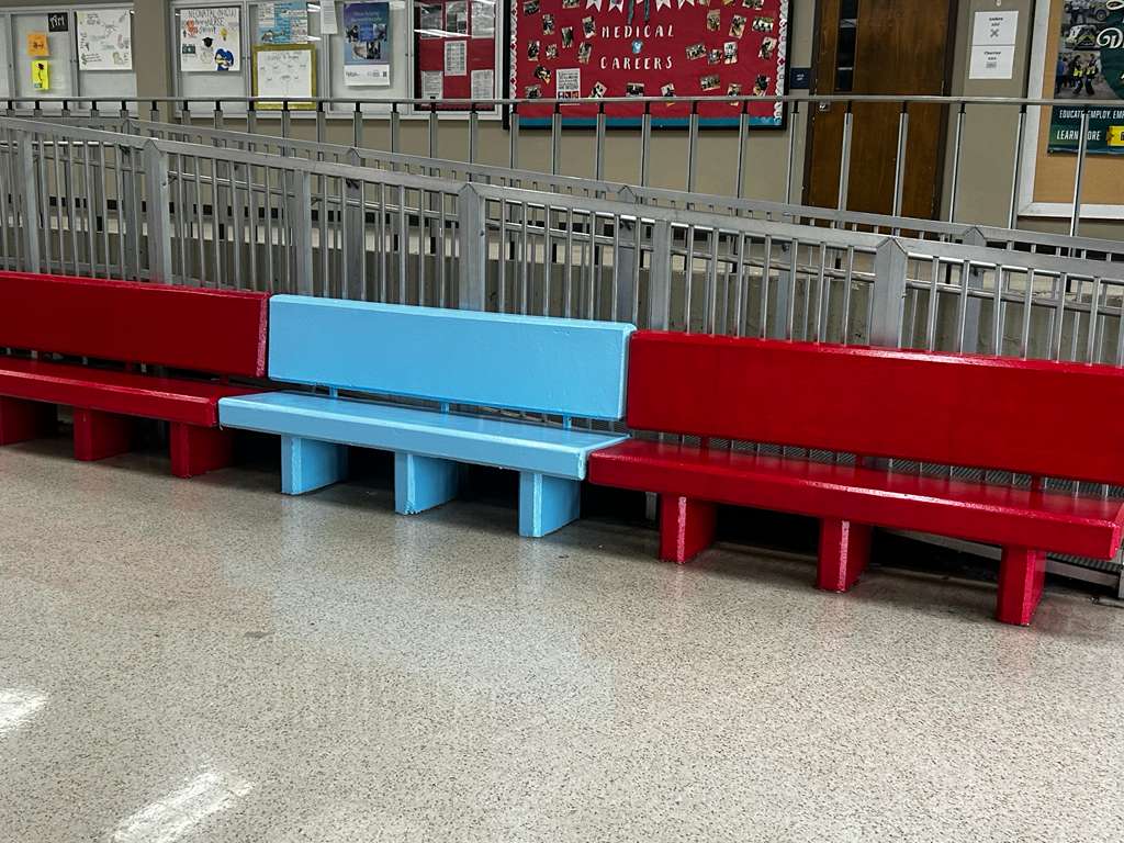 After: refurbished bench with fresh paint