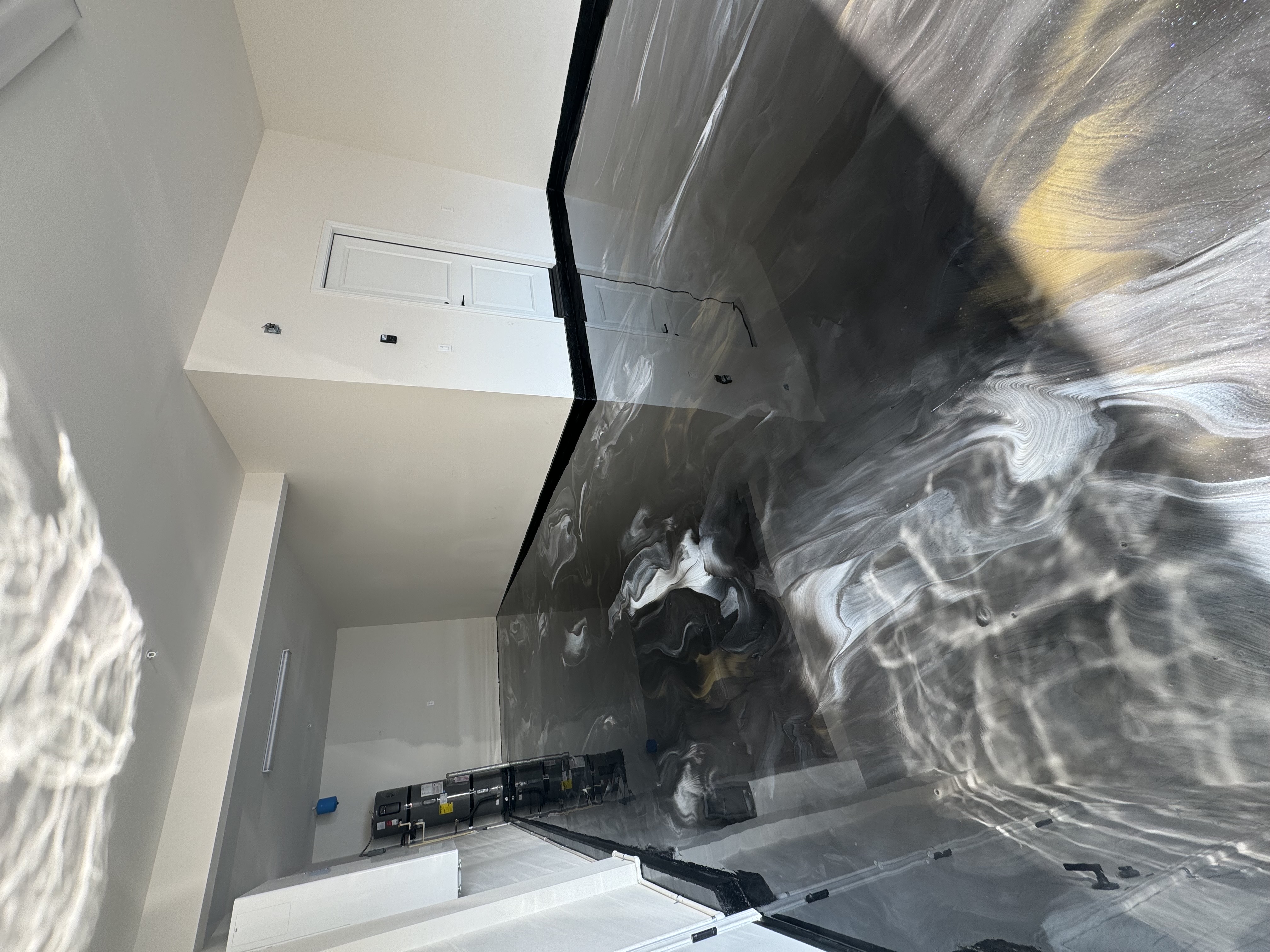 Metallic commercial floor