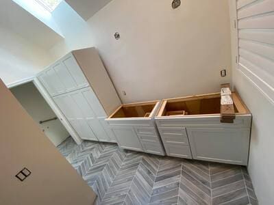 {{ custom_values.service_1 }} in {{custom_values.area_2})