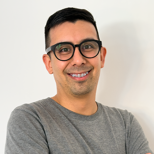 Kari Clewett - Fundadora y Terapeuta Principal