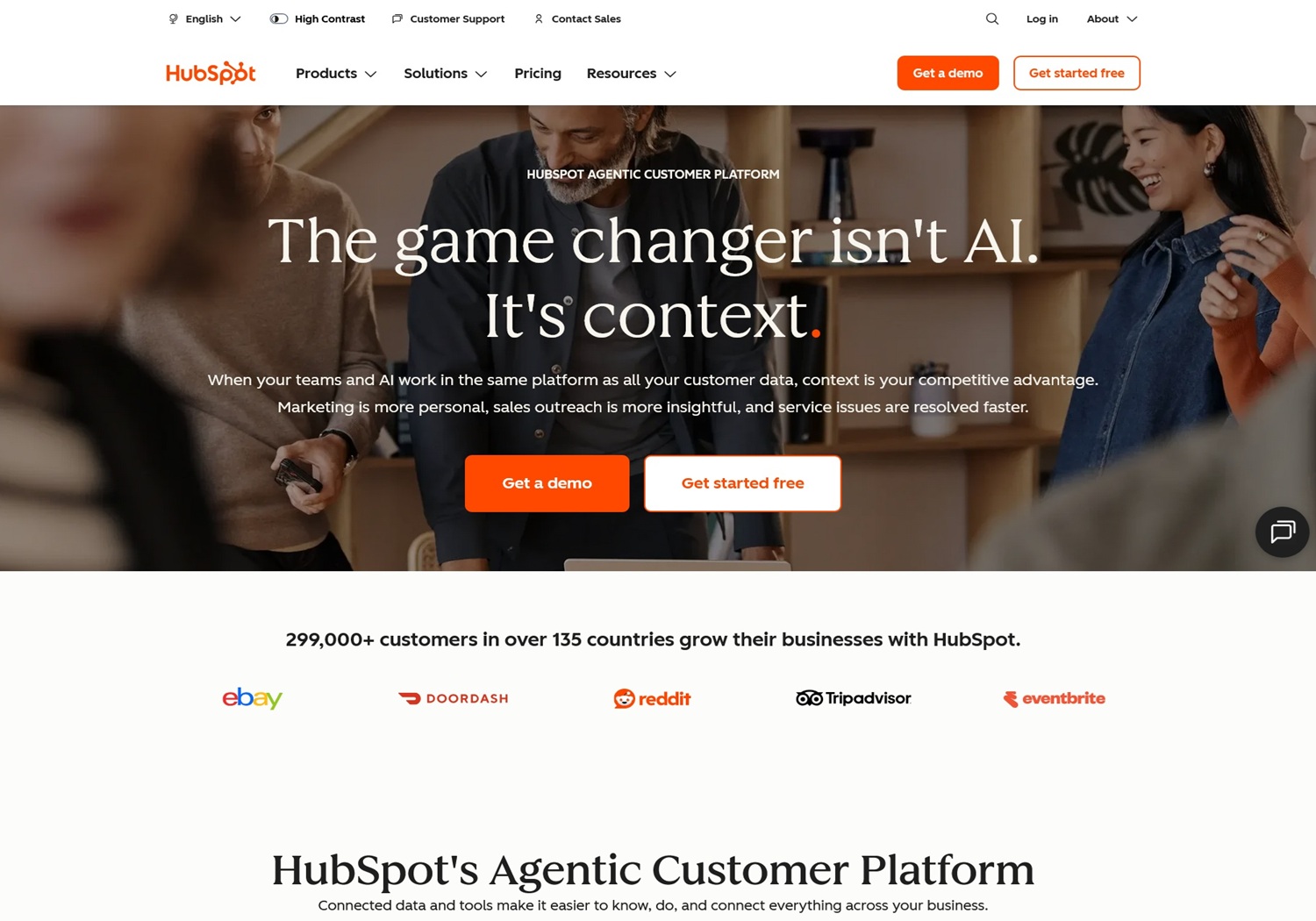 HubSpot customer platform landing page highlighting connected customer data, sales outreach tools, and business growth solutions used by global companies.