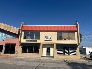 {{ custom_values.service_1 }} in {{custom_values.area_5})