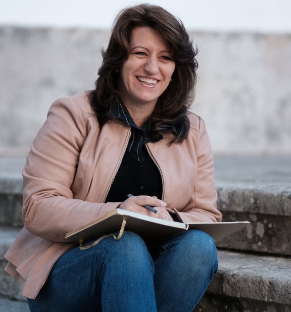 Vanessa Jaden | Manifestation Coach