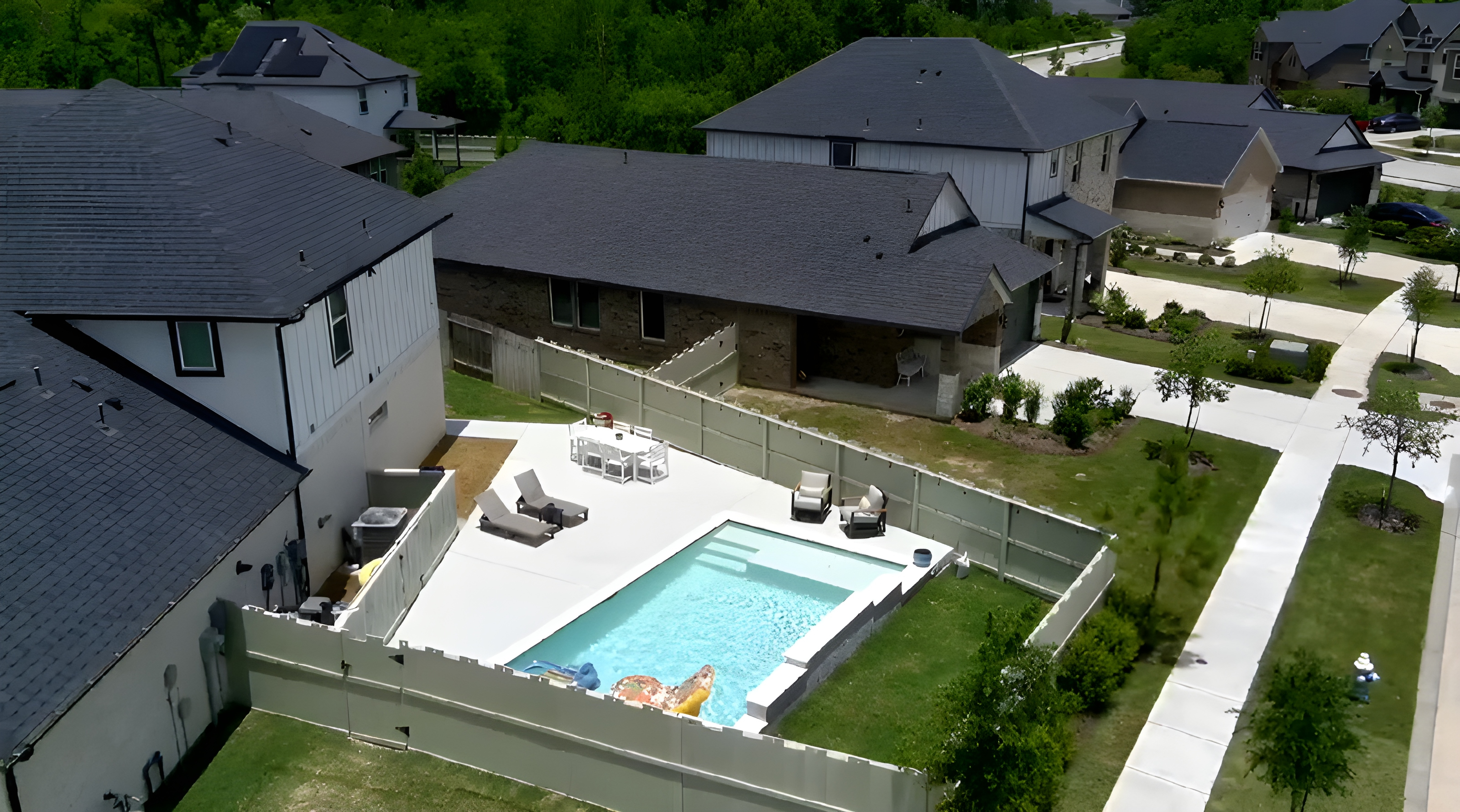 Modern rectangular geometric pool