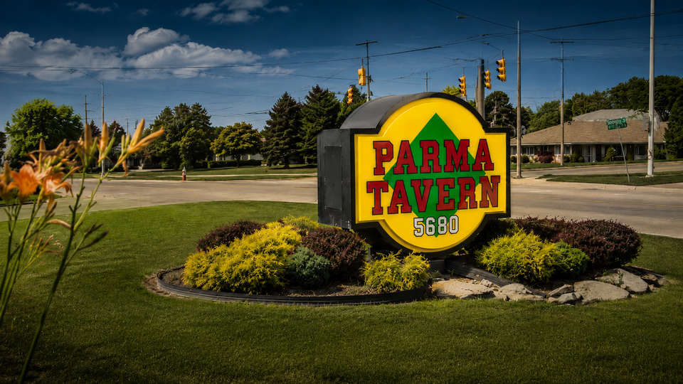 Parma Tavern exterior sign in Parma Ohio