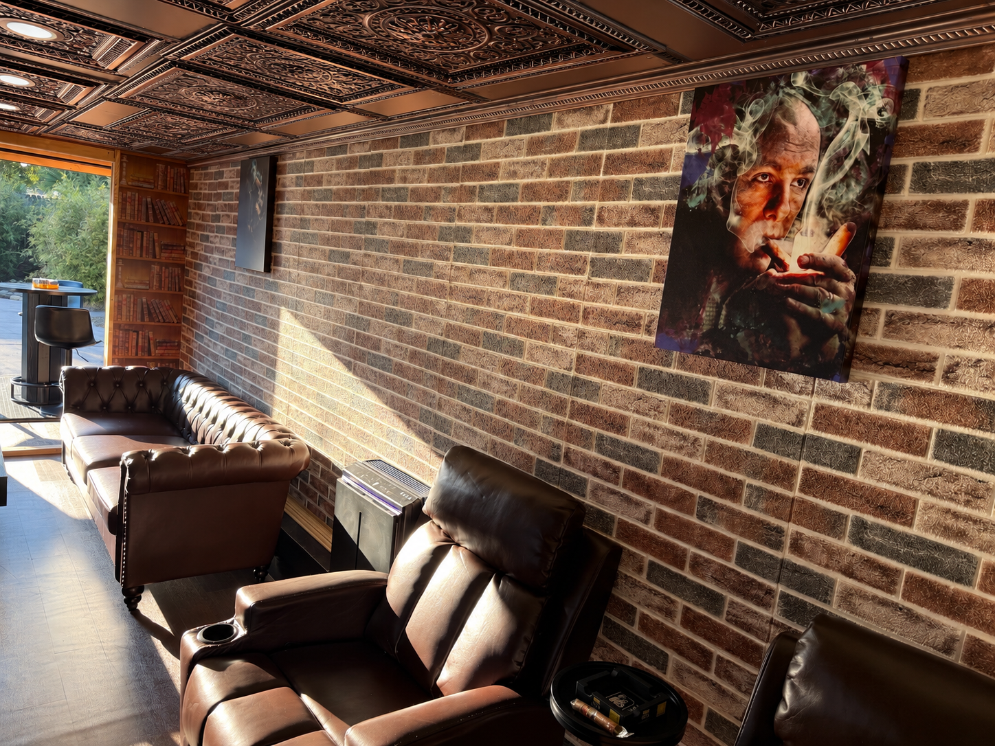 Lounge interior
