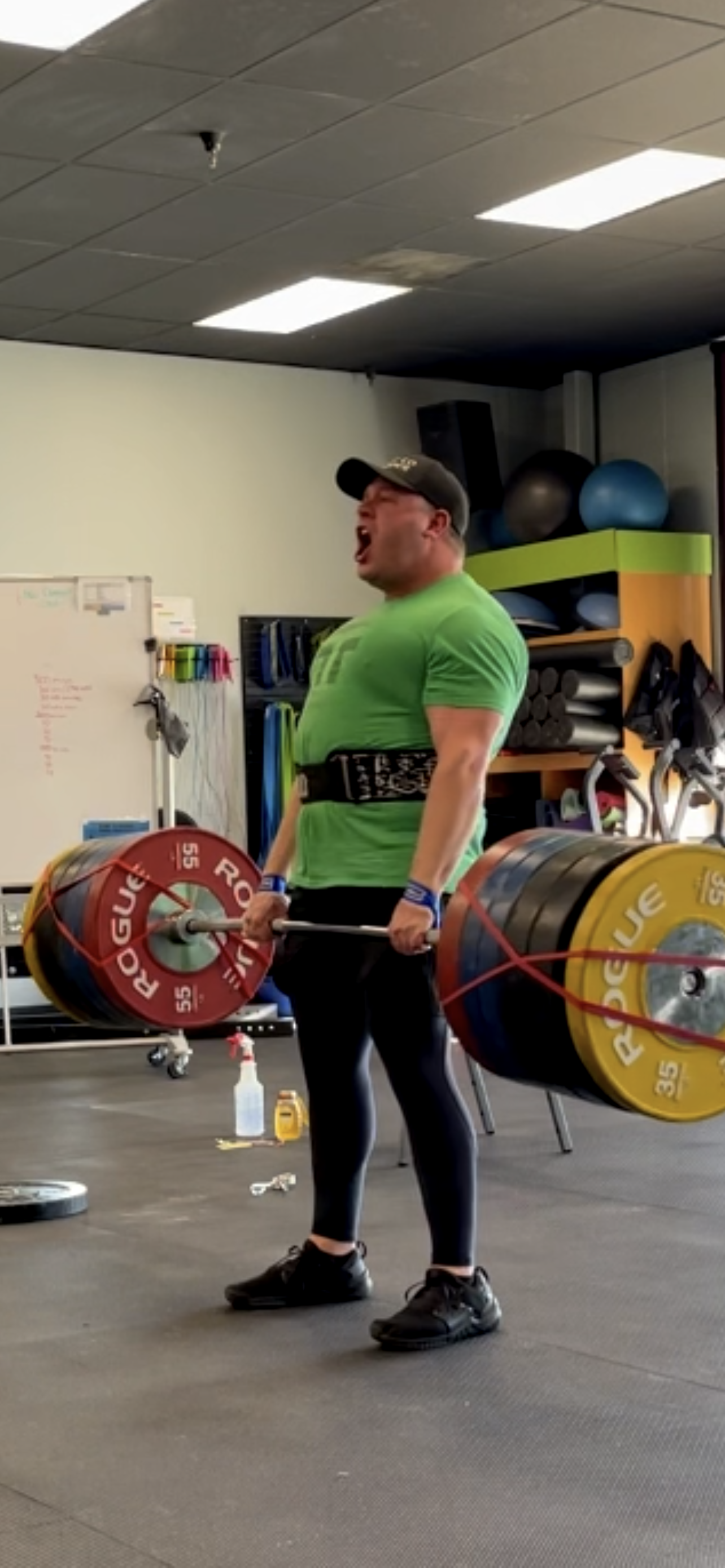 Luke Anderson lifting