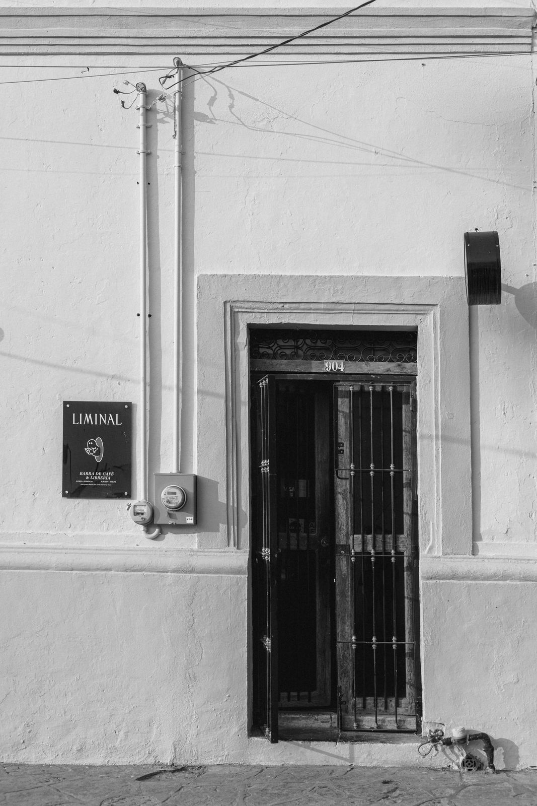 Fachada de la casita de Liminal en Juan Ignacio Ramón 904