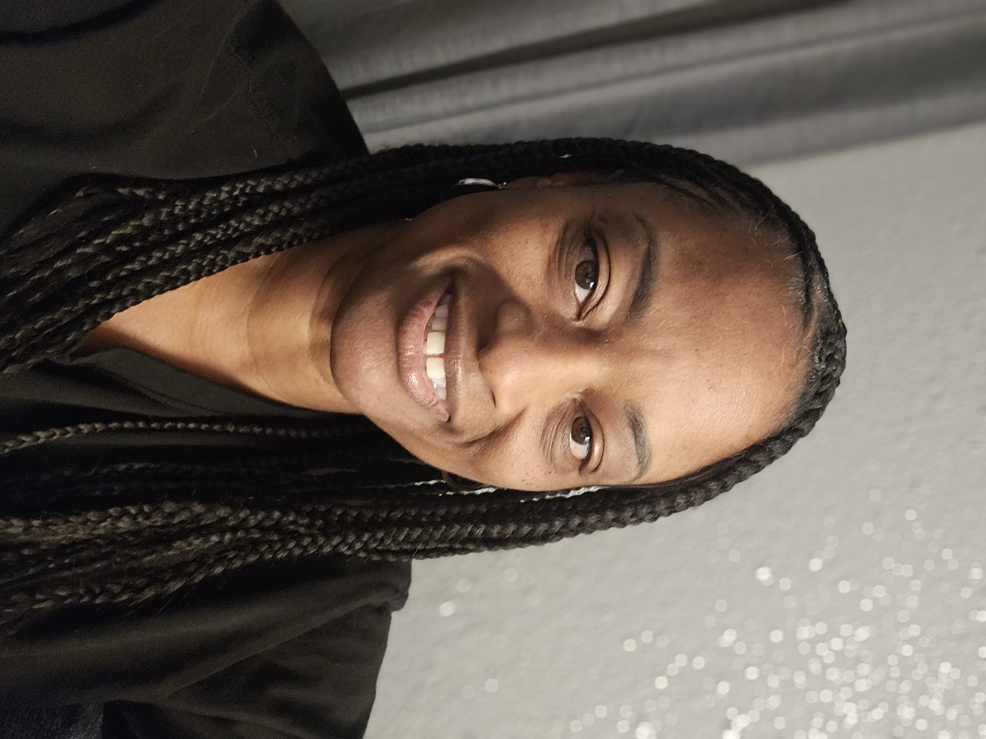 Nichelle T