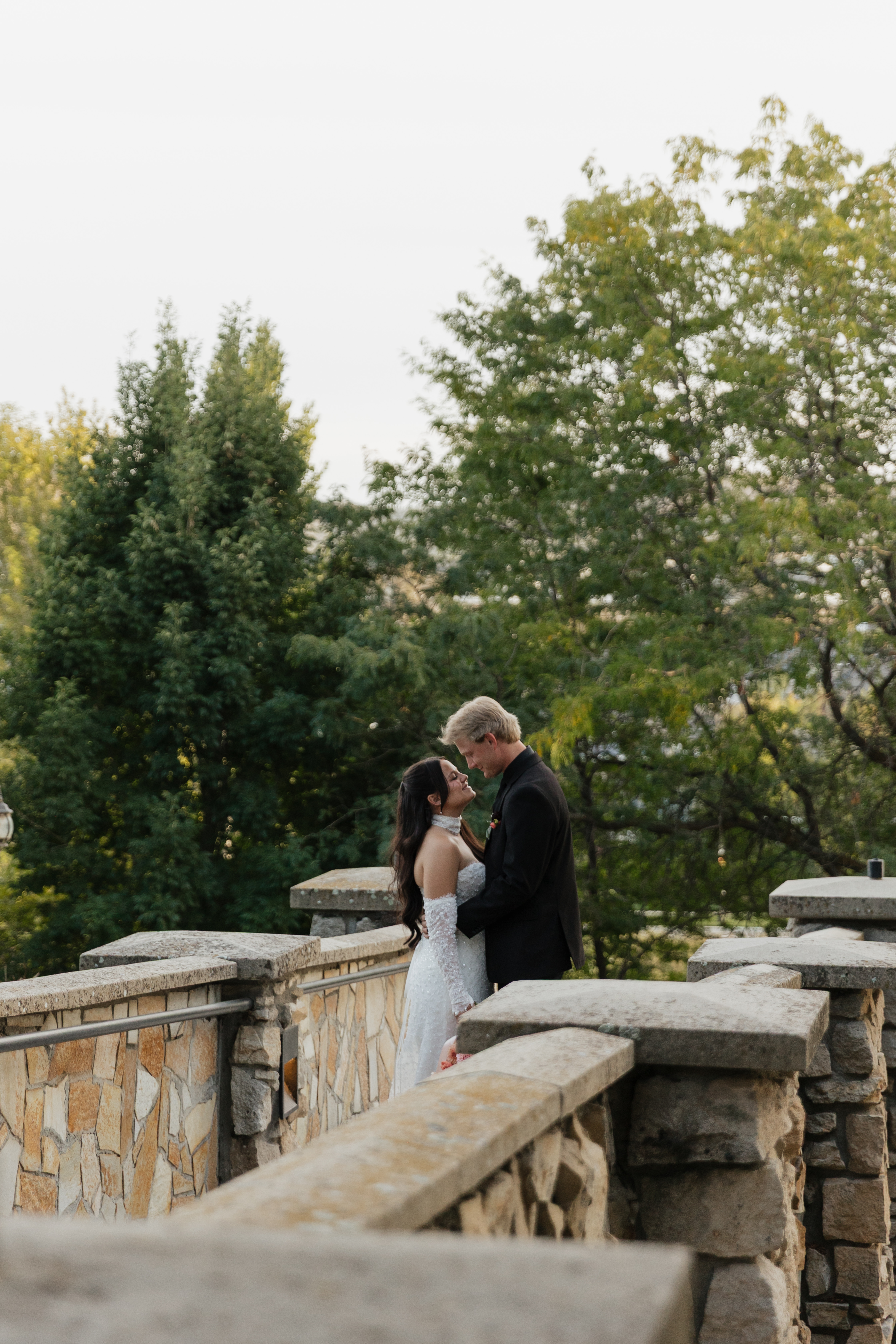 Stone Crossing reception beneath string lights