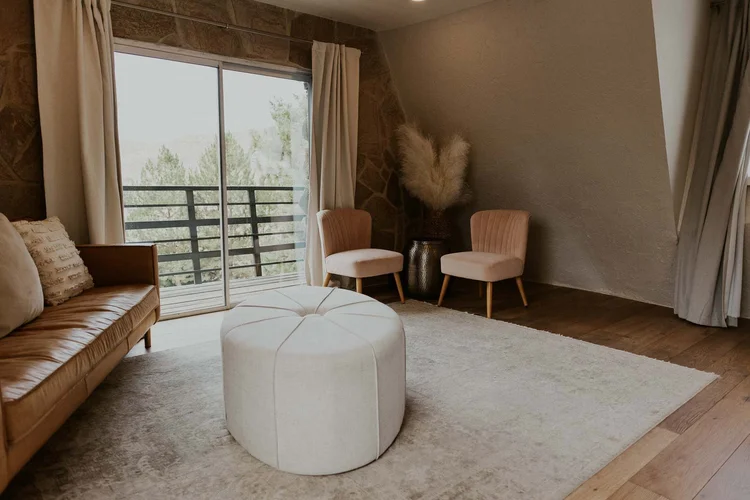 Stone Crossing bridal getting ready space
