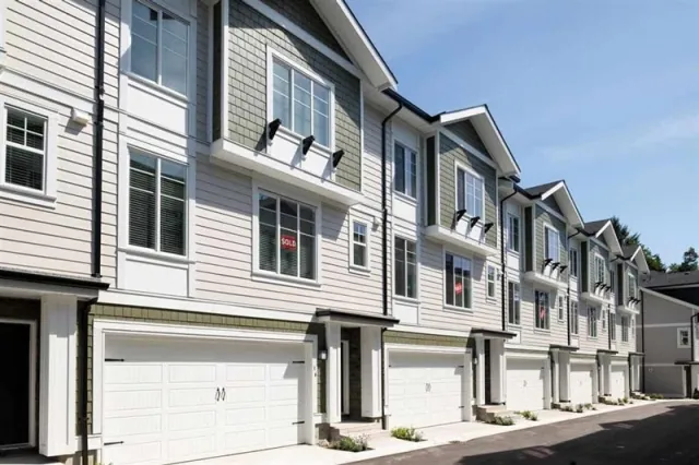 Commercial roofing installation project on a multi-unit building in Metro Vancouver
