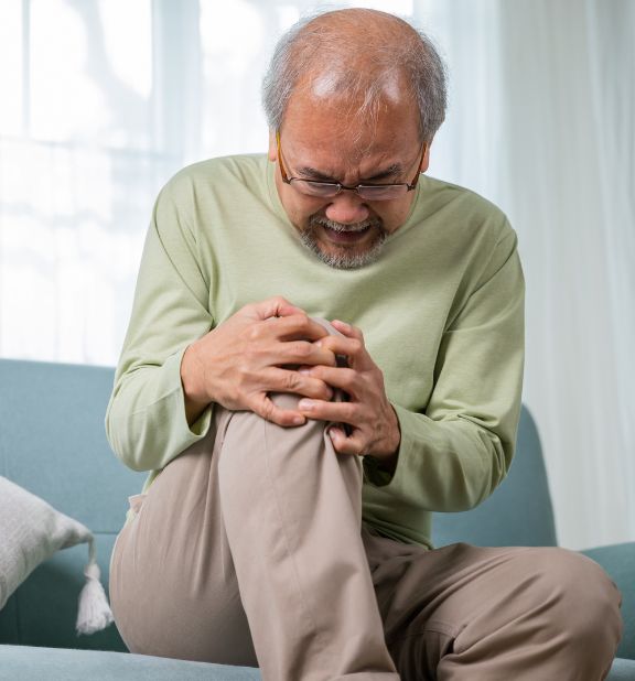 Knee pain whilst sitting on the sofa