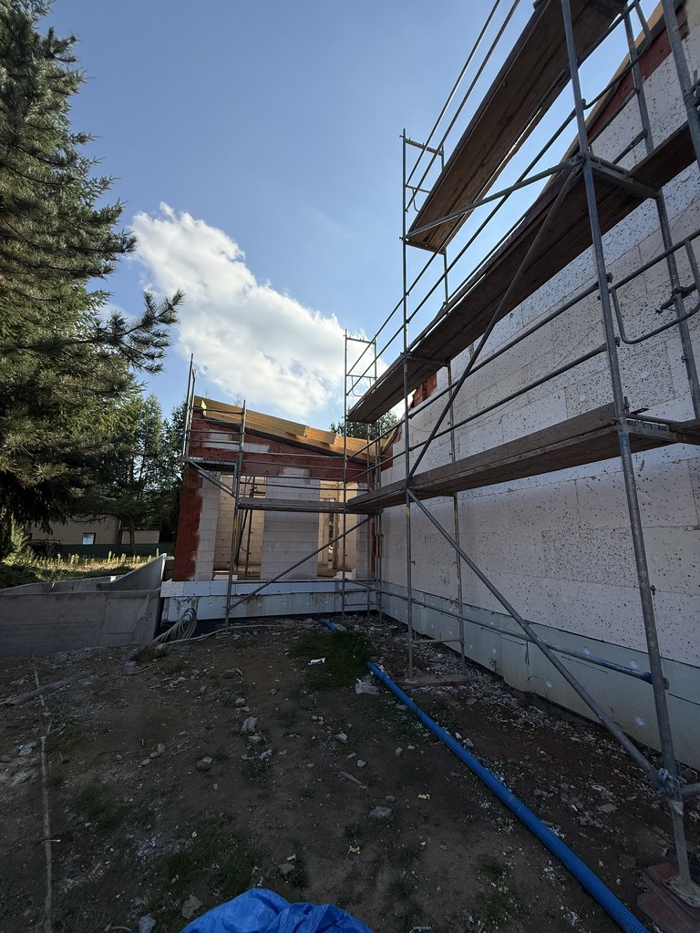 Przebudowa estrady – GOKIR w Jankowicach