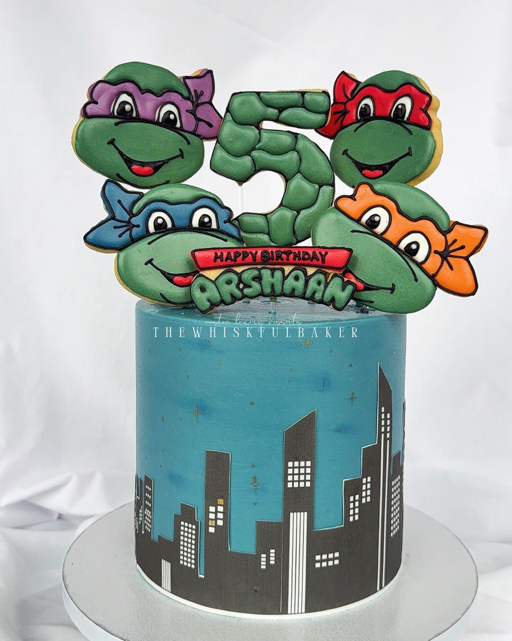 Custom cake for celebrations in Vancouver