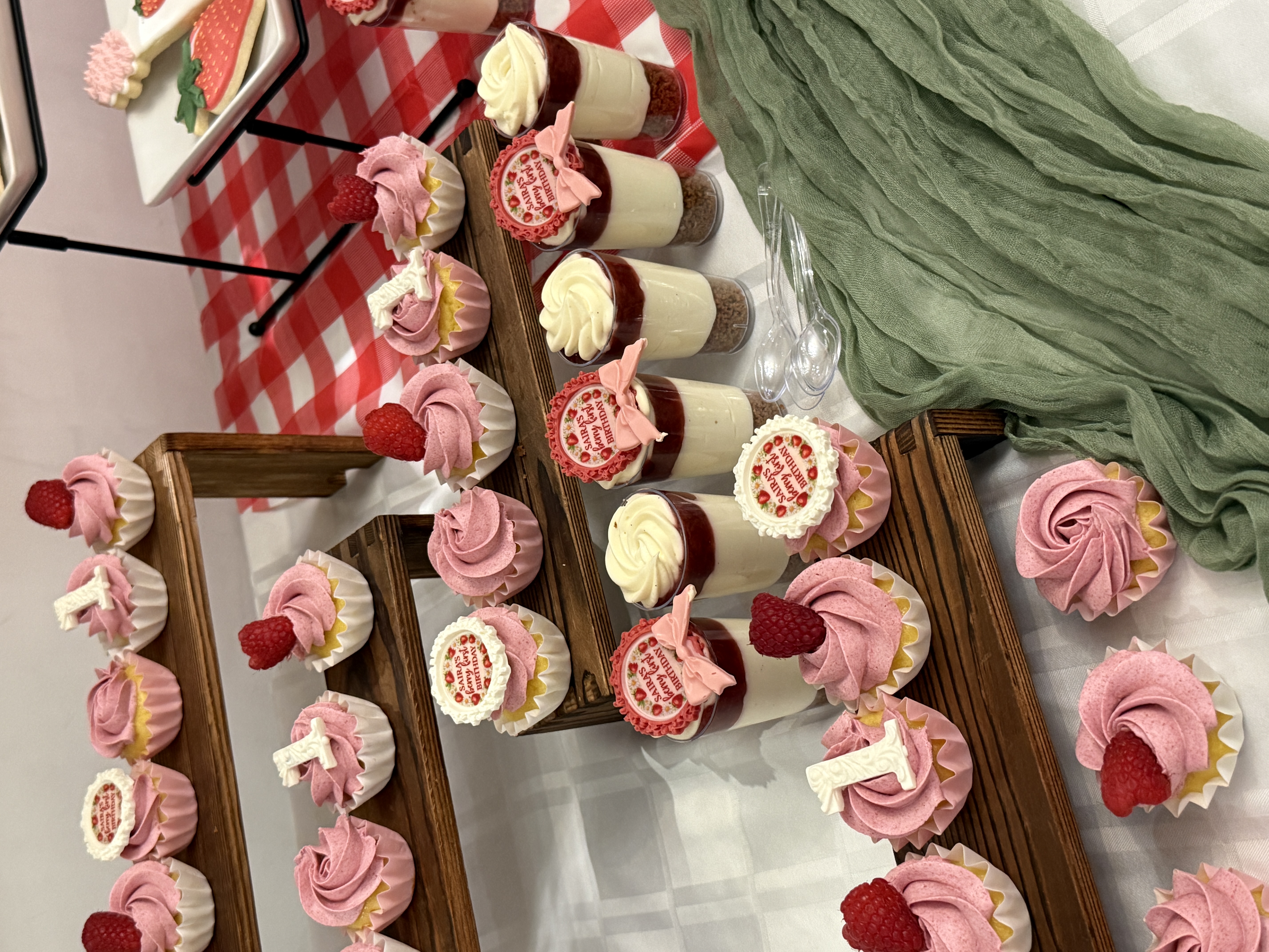 Cheesecake shooters and dessert cups