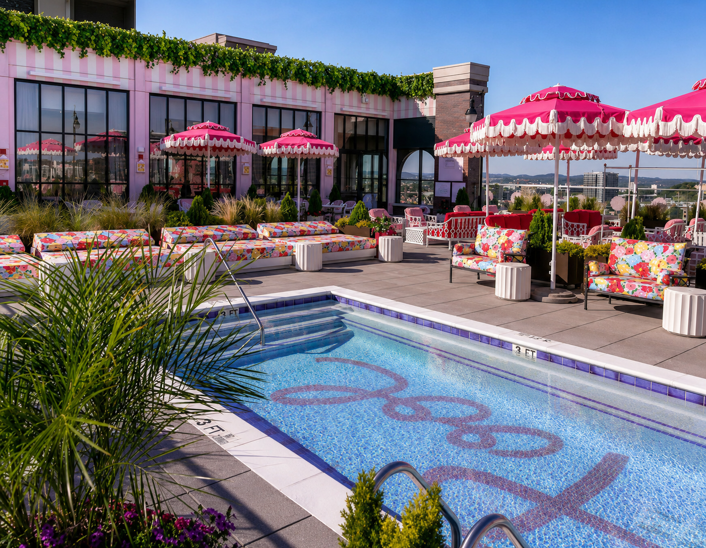 The rooftop pool at The Graduate Nashville