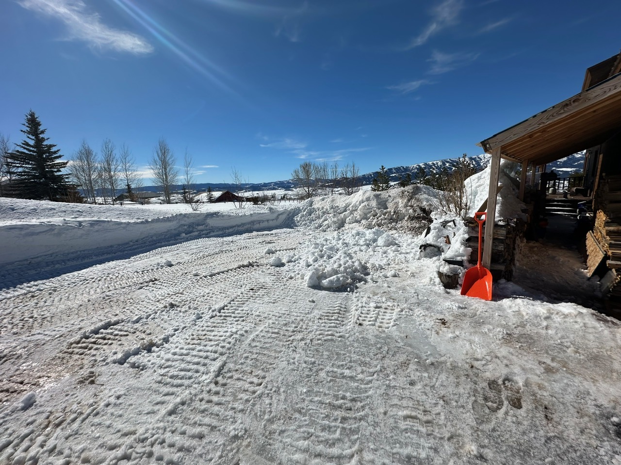 {{ custom_values.service_3 }} in {{custom_values.area_3})