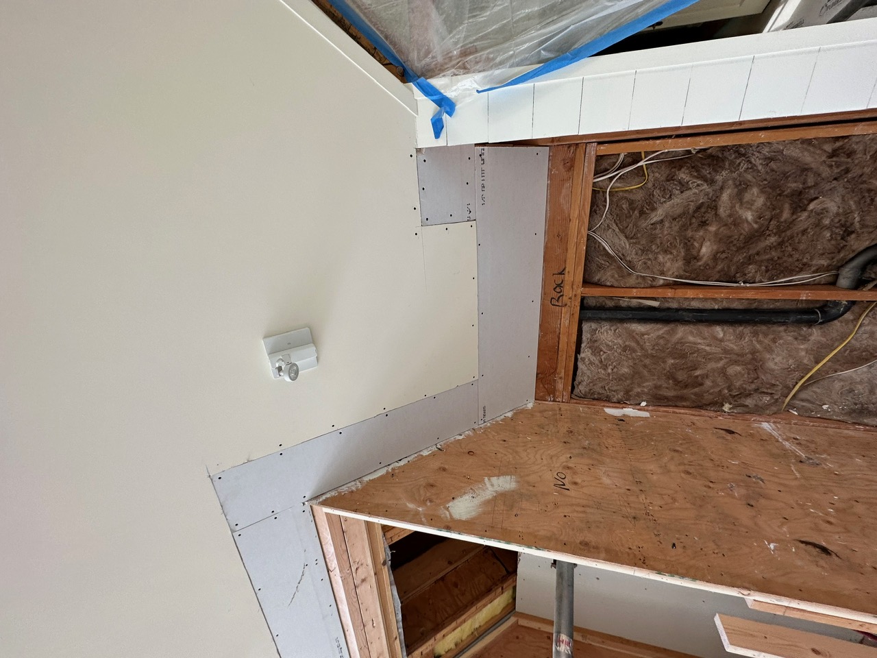 {{ custom_values.service_4 }} in {{custom_values.area_3})