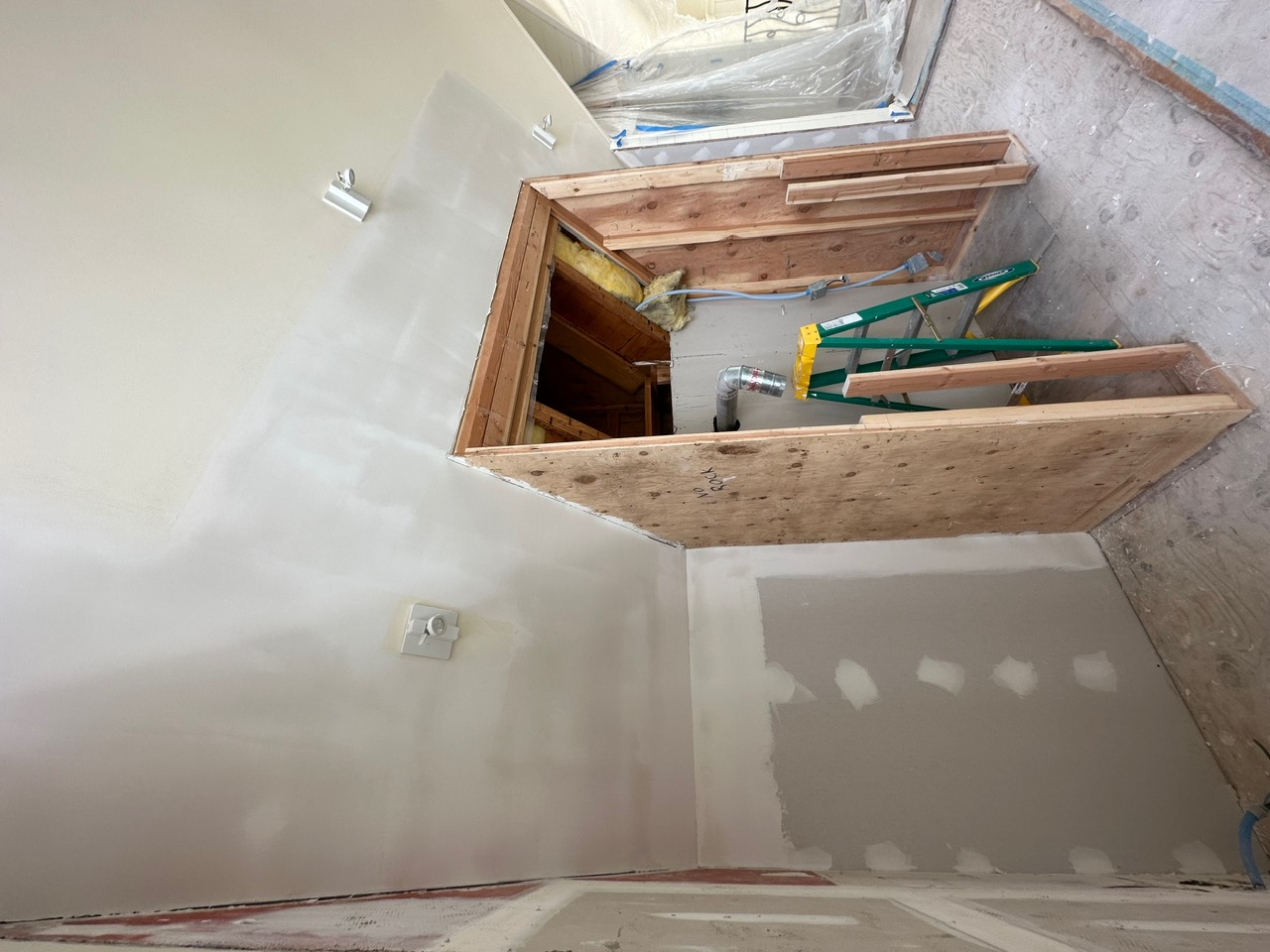 {{ custom_values.service_4 }} in {{custom_values.area_3})