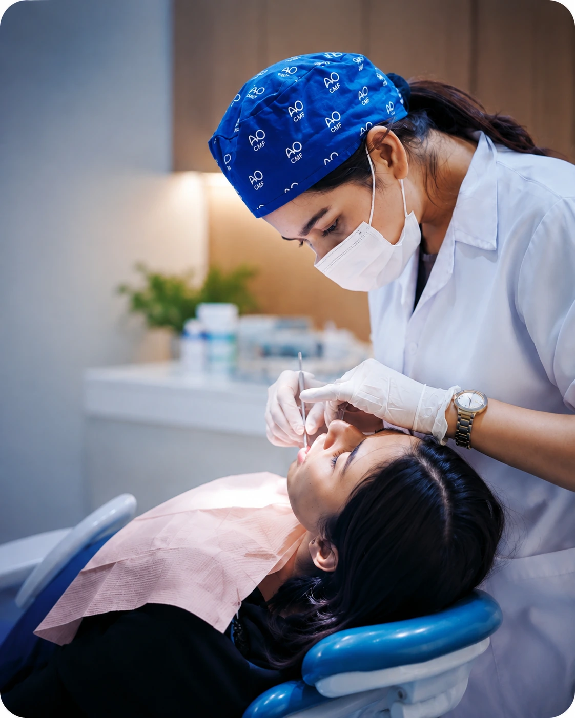 Dr. Rameen Malik providing dental treatment