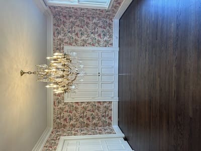 {{ custom_values.service_4 }} in {{custom_values.area_4})