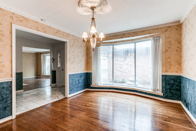 {{ custom_values.service_1 }} in {{custom_values.area_4})