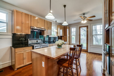 {{ custom_values.service_3 }} in {{custom_values.area_4})