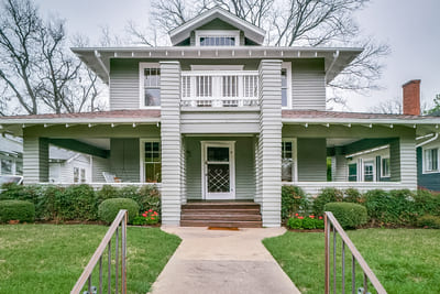 {{ custom_values.service_1 }} in {{custom_values.area_4})