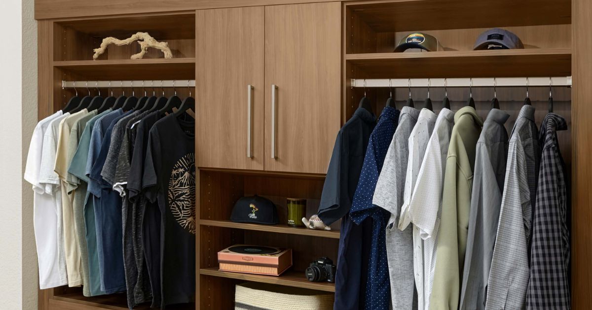 Reach In Closets