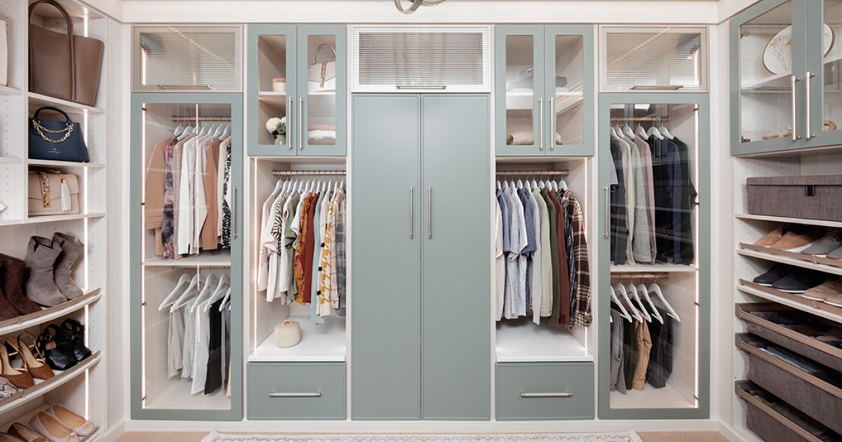 walk in closet