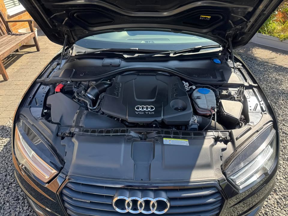 Audi A7 S Line photo 11