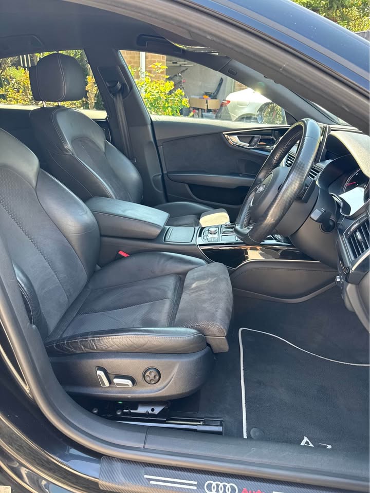 Audi A7 S Line photo 7
